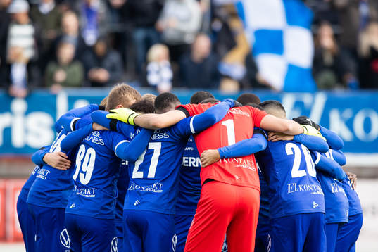 IFK Göteborg samlade innan fotbollsmatchen i Svenska Cupen
