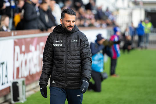 IFK Göteborgs tränare Poya Asbaghi