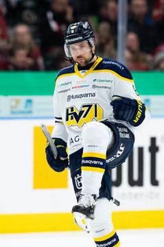 s Christoffer Persson jublar