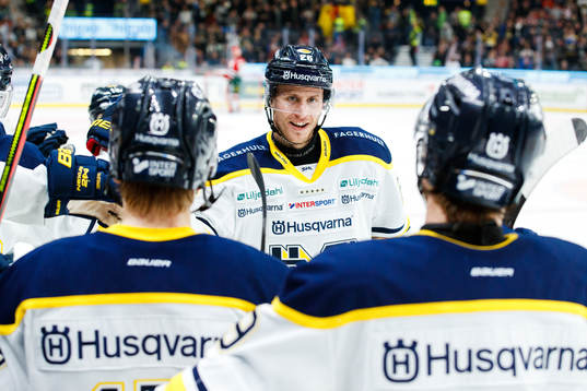 s Alexander Bergström jublar