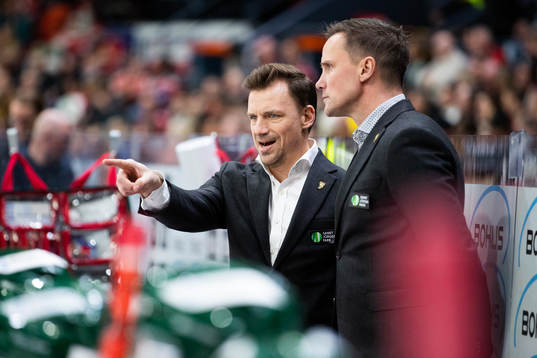 Frölundas assisterande tränare Kristoffer Näslund och
