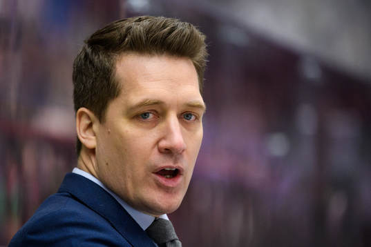 Växjös tränare Sam Hallam