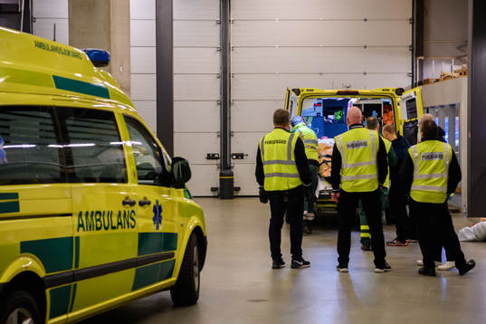 Växjös Brendan Shinnimin lastas in i en ambulans