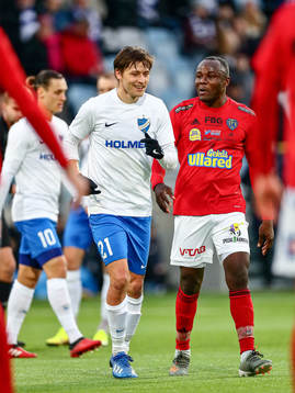 IFK Norrköpings Simon Thern och Falkenbergs Nsima Peter