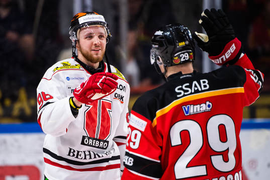 Örebros Robin Kovacs och Luleås Erik Gustafsson