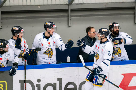Visby/Romas Leonard Broström och Adam Eriksson jublar