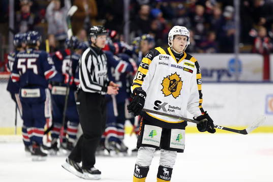 Skellefteås Linus Lindström deppar