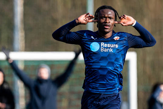 Helsingborgs Noel Mbo jublar