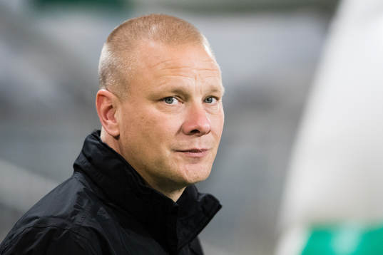 Hammarbys tränare Stefan Billborn innan fotbollsmatchen i