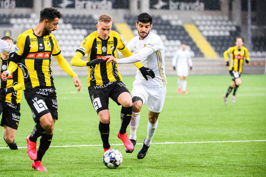 Häckens Jasse Tuominen och Östersunds Rewan Amin
