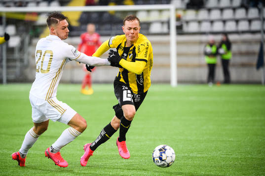Östersunds Felix Hörberg och Häckens Adam Andersson