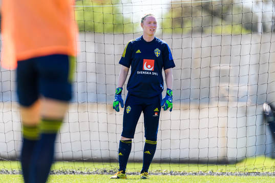 Goalkeeper Hedvig Lindahl