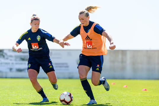 Hanna Glas and Stina Blackstenius