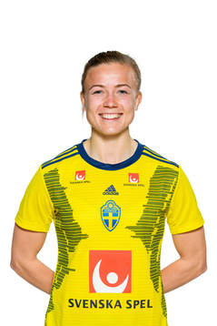 Hanna Glas poses for a portrait