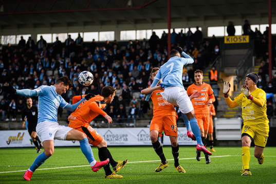 Malmö FFs Marcus Antonsson och Isaac Kiese Thelin oroar