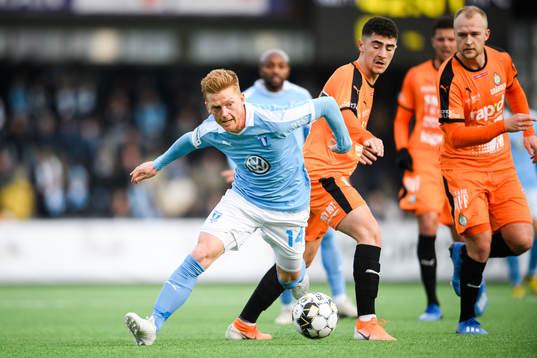 Malmö FFs Anders Christiansen och AFC Eskilstunas Ismet