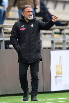 AFC Eskilstunas tränare Özcan Melkemichel