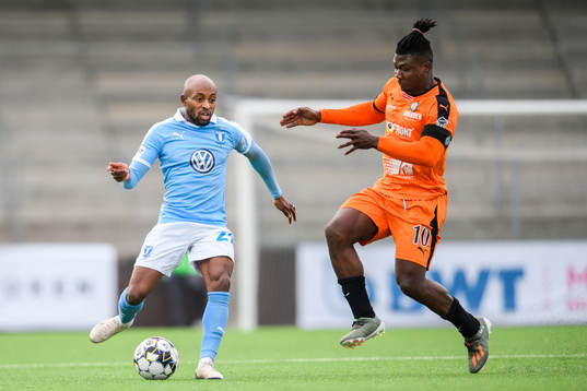 Malmö FFs Fouad Bachirou och AFC Eskilstunas
