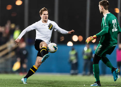 s Saku Ylätupa gör 2-0