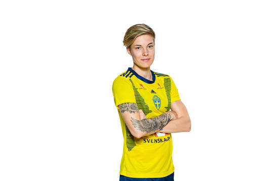 Lina Hurtig poses for a portrait