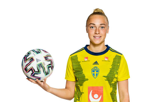 Hanna Bennison poses for a portrait