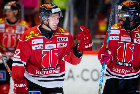 Örebros Max Lindholm är glad