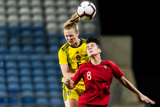 Bläddra bland fler bilder av Football, Algarve Cup 2020, Day 6, Portugal - Sweden