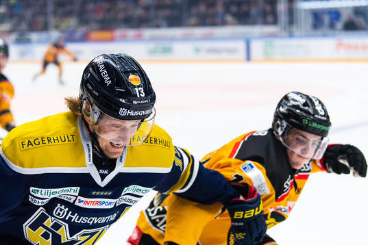 s Oscar Sundh och Luleås Isac Brännström