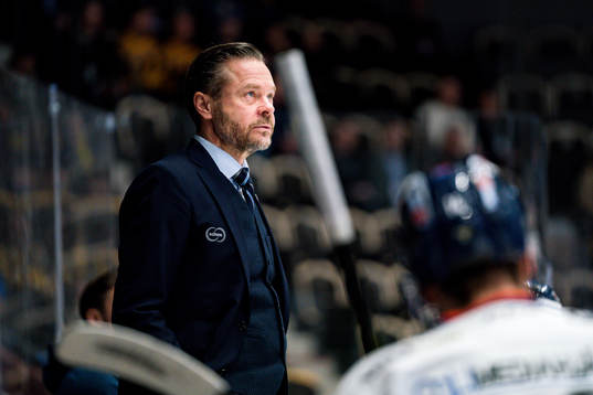 Växjös assisterande tränare Fredrik Hellgren