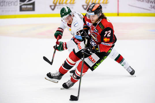 Malmö Redhawks Nicolai Meyer och Frölundas Simon