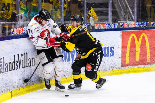 Västerås Mattias Kalin och Vita Hästens Christopher Fish