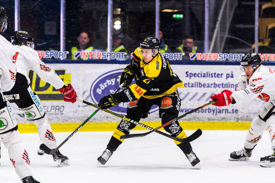 Västerås Sebastian Benker gör 3-1
