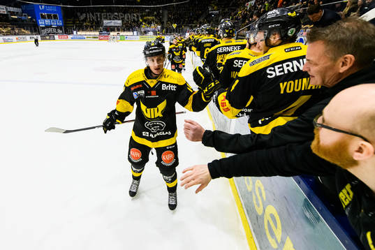 Västerås Jesper Johansson jublar
