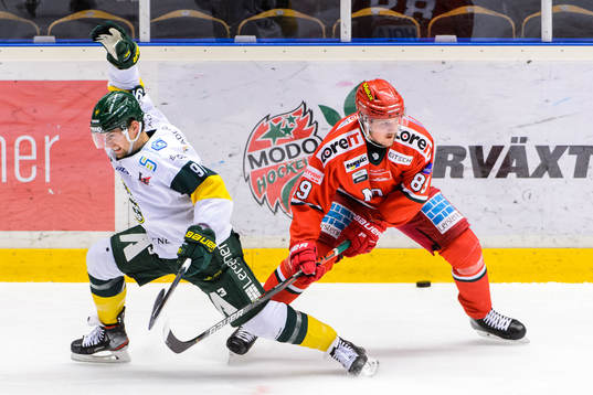 Björklövens Justin Crandall och Modos Patrik Karlkvist