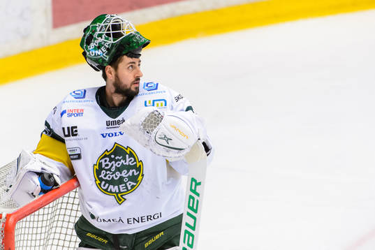 Björklövens målvakt Joe Cannata