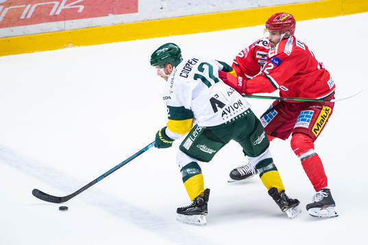 Björklövens Brian Cooper och Modos Nikolai Belov