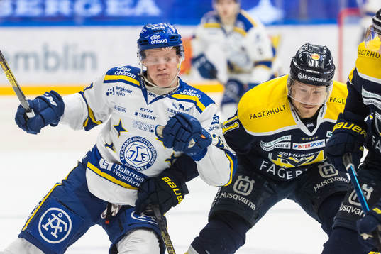 s Simon Önerud