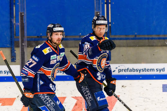 Växjös Martin Lundberg och Richard Gynge jublar