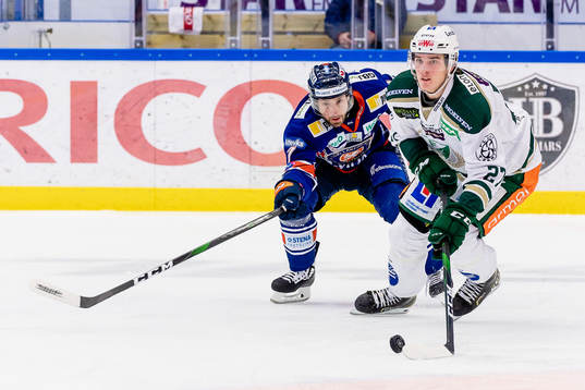Växjös Jacob Micflikier och Färjestads Oskar Bäck