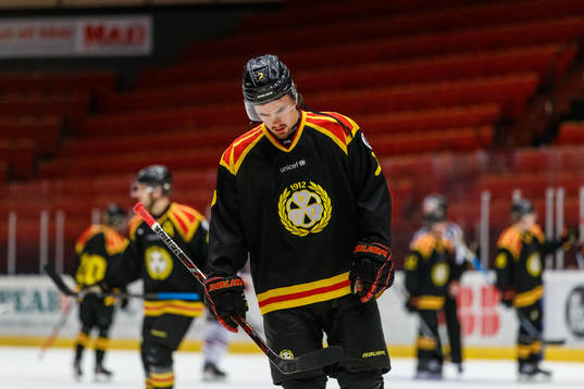 Brynäs Marcus Björk deppar