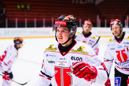 Örebros Lukas Pilö jublar