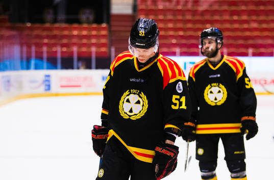 Brynäs Tomi Sallinen deppar