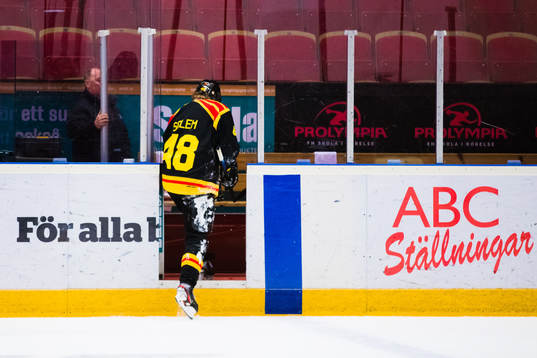 Brynäs Samuel Solem blir utvisad