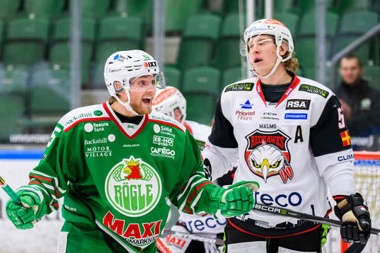 Rögles Simon Ryfors jublar