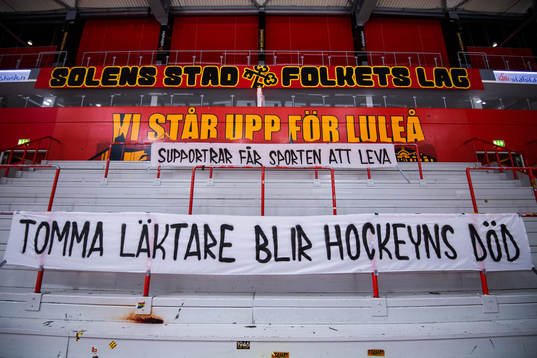 Tomma läktare