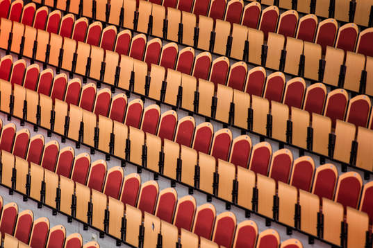 Tomma läktare i Coop Norrbotten Arena