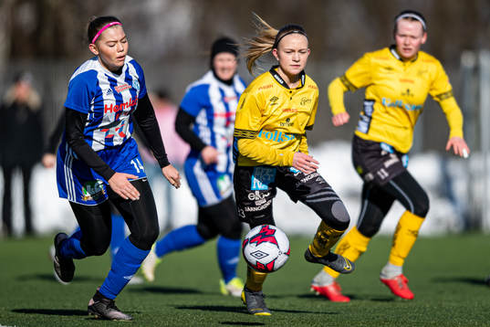 Elfsborgs Mathilda Ståhlbom Karlsson och Rävlandas Emelie