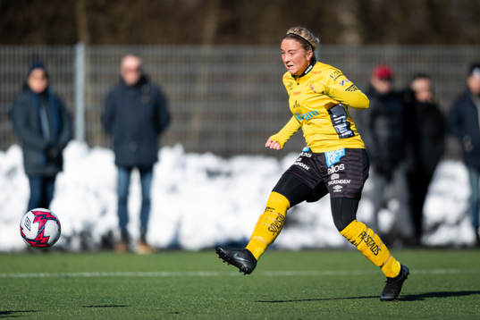 Elfsborgs Ebba Johansson skjuter 2-0