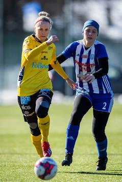 Elfsborgs Ellen Larsson och Rävlandas Hanna Mårtensson