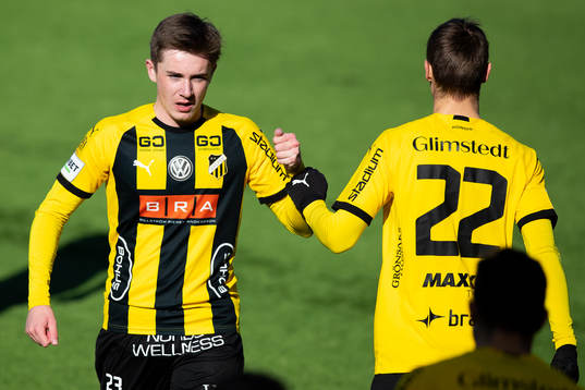 Häckens Patrik Wålemark byter med Tobias Carlsson
